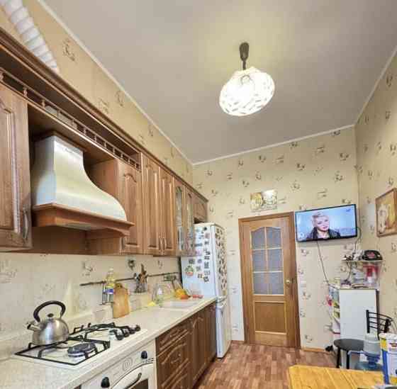4-комн. квартира, 92.7 м2, 2/2 эт. Санкт-Петербург