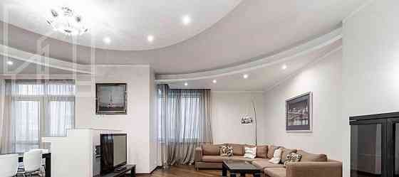 3-комн. квартира, 140 м2, 4/15 эт. Москва