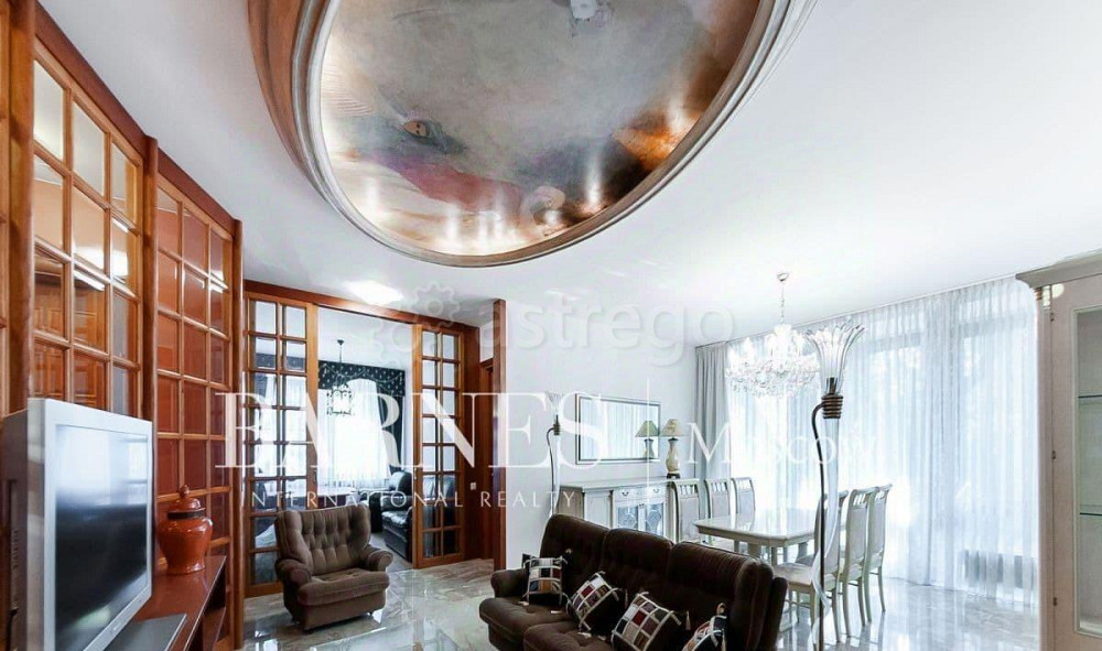 4-комн. квартира, 170 м2, 2/6 эт. Москва - изображение 1