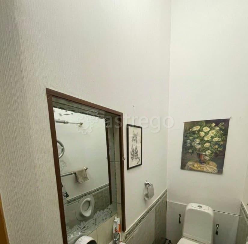 6-комн. квартира, 140.7 м2, 2/6 эт. Санкт-Петербург - изображение 3