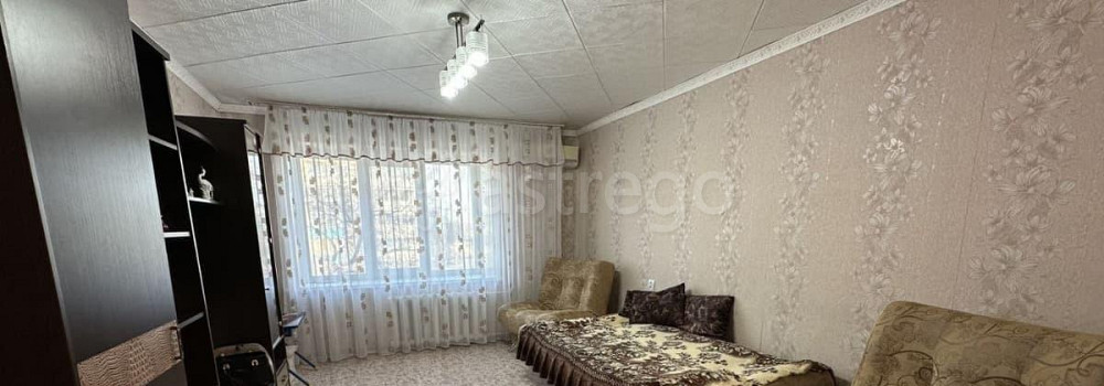 4-комн. квартира, 73 м2, 3/5 эт. Белогорск - изображение 1