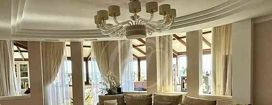 3-комн. квартира, 170 м2, 18/21 эт. Москва