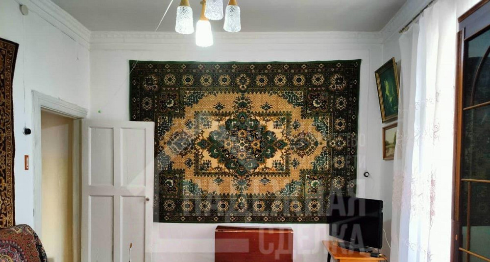 2-комн. квартира, 40 м2, 3/3 эт. Рубцовск - изображение 2