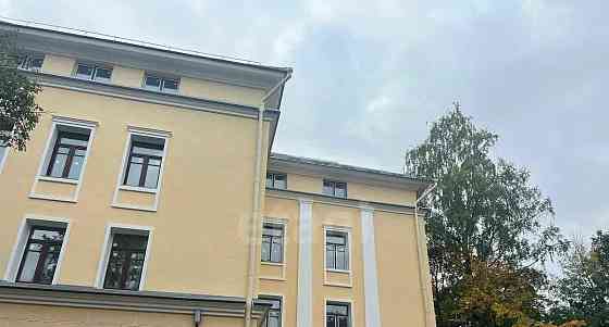 2-комн. квартира, 110.7 м2, 2/4 эт. Санкт-Петербург