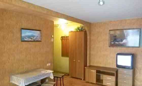 2-комн. квартира, 45 м2, 1/5 эт. Москва