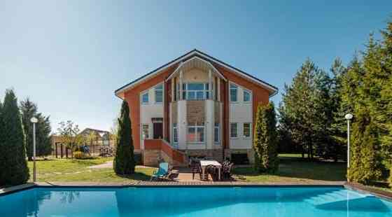 Коттедж, 600 м2 Звенигород