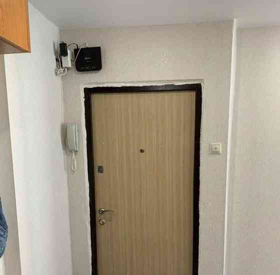 2-комн. квартира, 48 м2, 8/9 эт. Москва