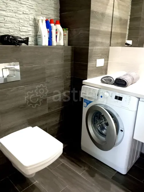 Сдам студию, 33 м2, 6/8 эт., Посуточно Севастополь - изображение 9