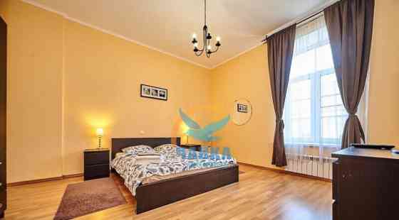 2-комн. квартира, 60 м2, 2/5 эт. Санкт-Петербург