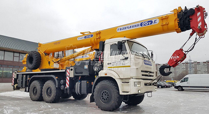 Автокран 25 т 31 м на шасси КАМАЗ 43118 6х6 Москва - изображение 1