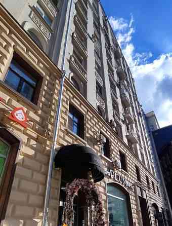 2-комн. квартира, 65 м2, 2/11 эт. Москва