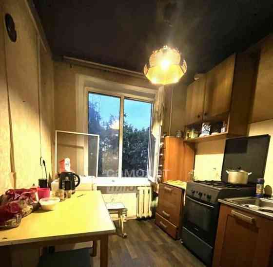 2-комн. квартира, 45 м2, 4/5 эт. Москва
