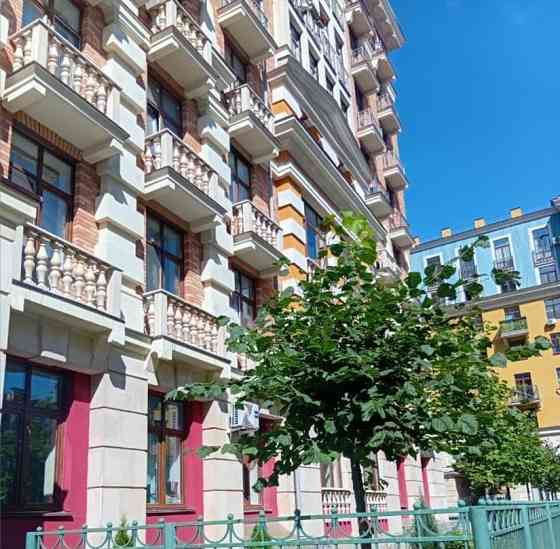 2-комн. квартира, 41.2 м2, 1/8 эт. Красногорск