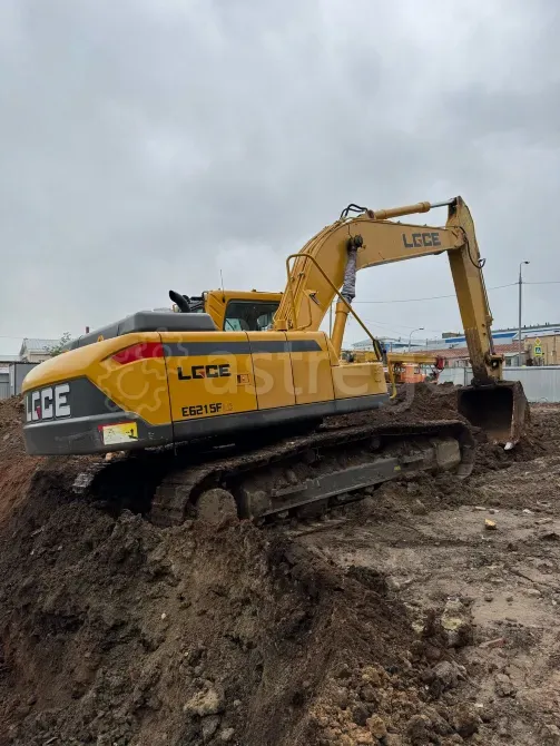 Аренда экскаватора-погрузчика, экскаватора гусеничного, фронтального погрузчика Казань - изображение 1