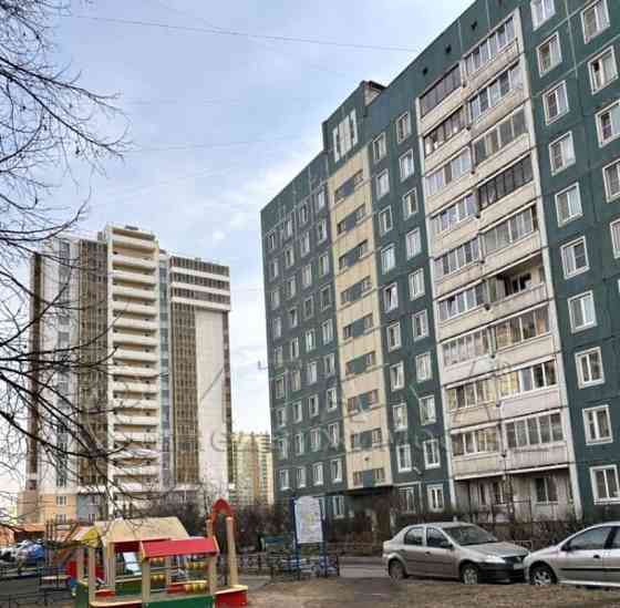 Комната, 14 м2, 1/10 эт. Санкт-Петербург