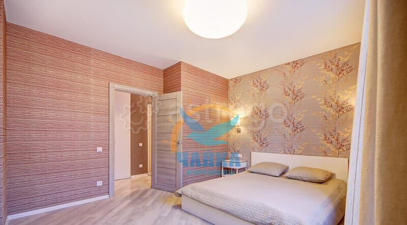 2-комн. квартира, 70 м2, 4/10 эт. Санкт-Петербург - изображение 2