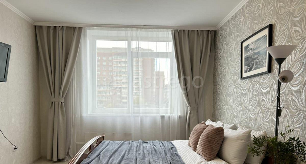 1-комн. апарт-ы, 42 м2, 2/10 эт. Красноярск - изображение 1