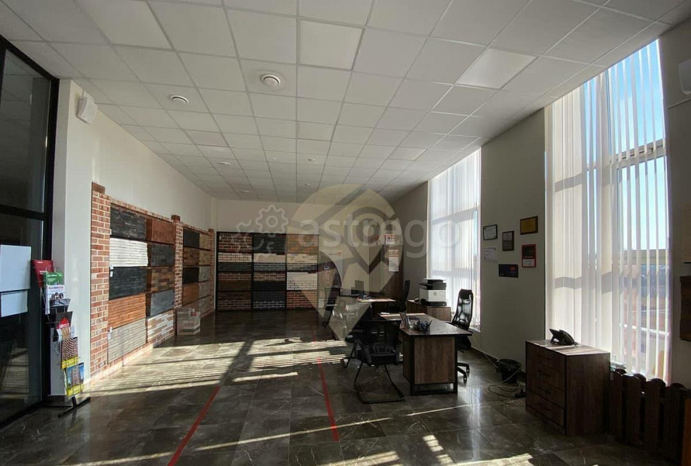 Торговое помещение, 111 м2 Старый Оскол - изображение 8