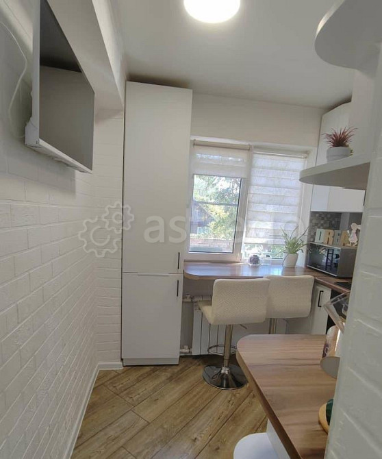 4-комн. квартира, 59.3 м2, 2/5 эт. Астрахань - изображение 4