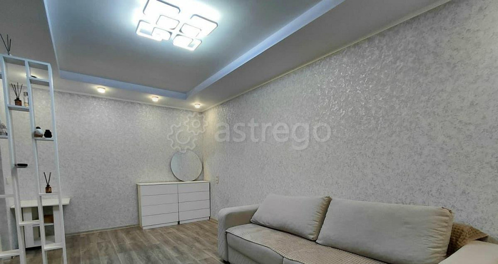 3-комн. квартира, 61 м2, 9/9 эт. Астрахань - изображение 2
