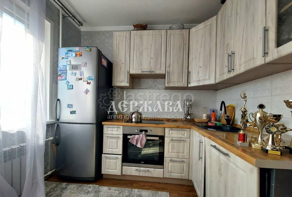 2-комн. квартира, 52 м2, 6/9 эт. Старый Оскол - изображение 8
