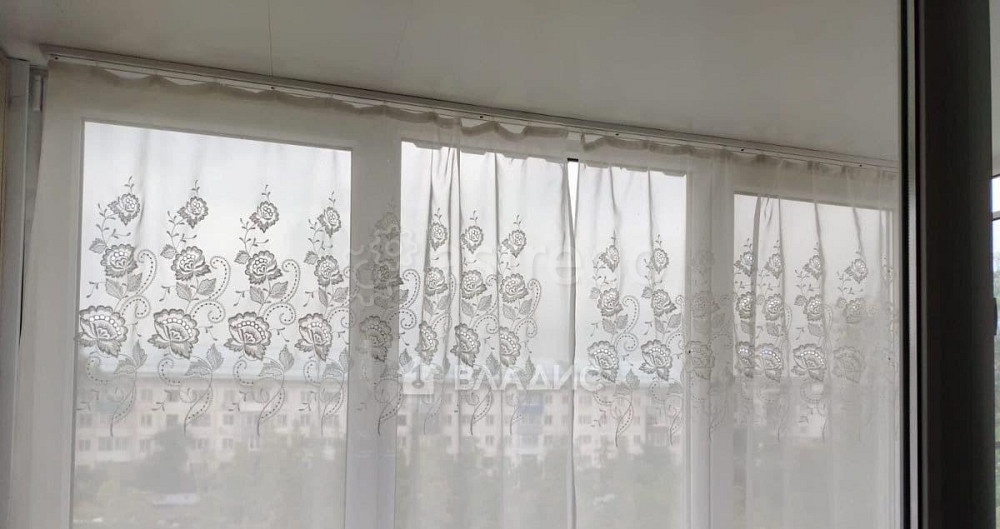 3-комн. квартира, 71.3 м2, 5/5 эт. Бийск - изображение 3