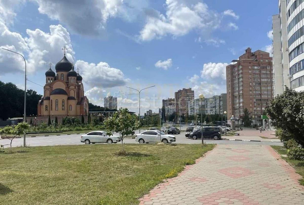 Свободного назначения, 12 м2 Старый Оскол - изображение 2
