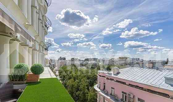 4-комн. квартира, 190 м2, 8/12 эт. Москва