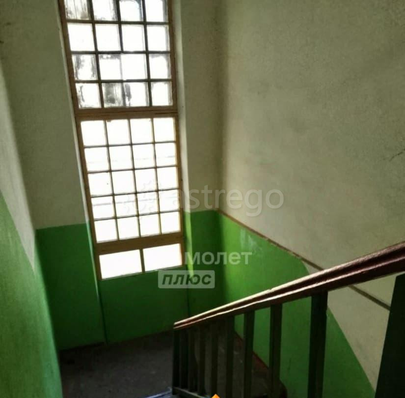 Комната, 20.7 м2, 3/3 эт. Воскресенск - изображение 2