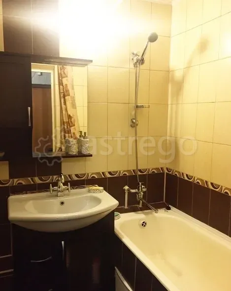 Сдам 1-комн. Квартиру, 35 м2, 3/9 эт., Долгосрочно Ижевск - изображение 6