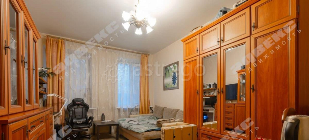 4-комн. квартира, 95.9 м2, 3/4 эт. Санкт-Петербург - изображение 1