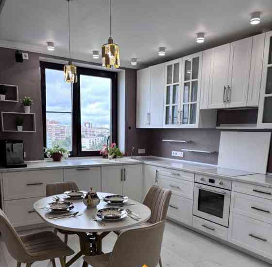 4-комн. квартира, 119.8 м2, 14/17 эт. Чехов