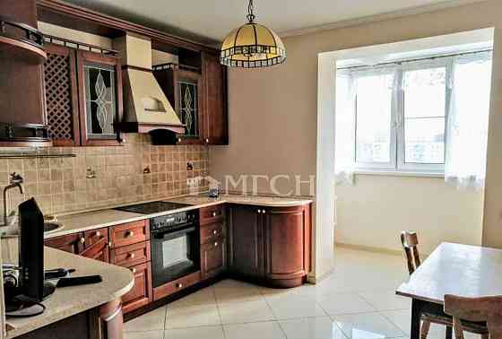 2-комн. квартира, 46 м2, 2/5 эт. Москва