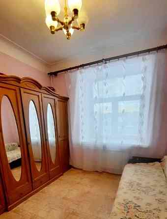 Комната, 68 м2, 3/5 эт. Москва