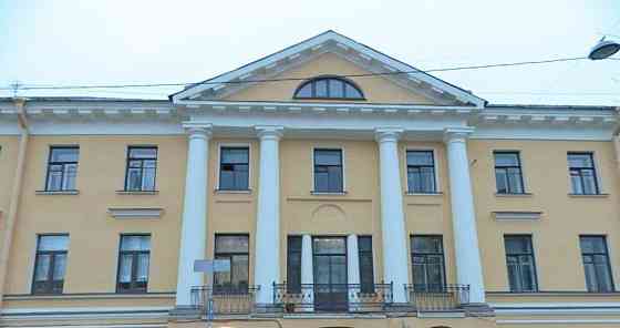 4-комн. квартира, 155.5 м2, 3/3 эт. Санкт-Петербург