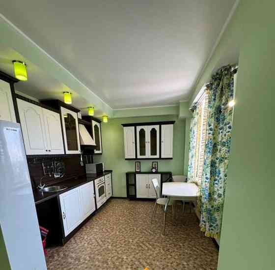 2-комн. квартира, 83 м2, 16/16 эт. Астрахань