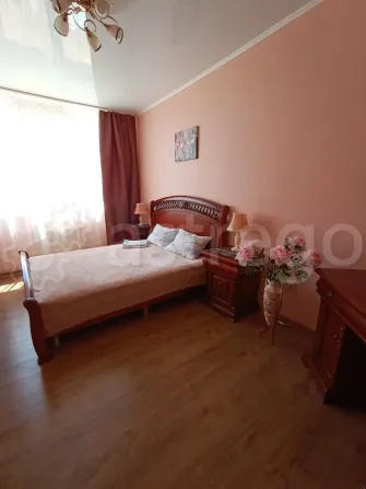 Сдам 1-комн. Квартиру, 46 м2, 5/10 эт., Посуточно Севастополь - изображение 6