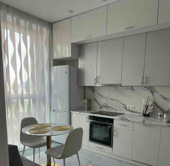 1-комн. квартира, 42 м2, 4/28 эт. Москва