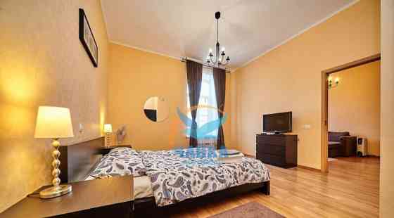 2-комн. квартира, 60 м2, 2/5 эт. Санкт-Петербург