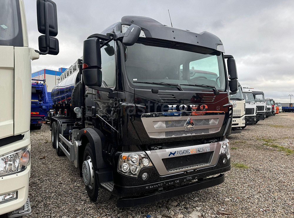 Автоцистерна АЦ пищевая HOWO T5G (6х4, шасси 4000) (14,9 м3, 3 отсека, насос НЦС-50-7,1-20, система  Краснодар - изображение 1