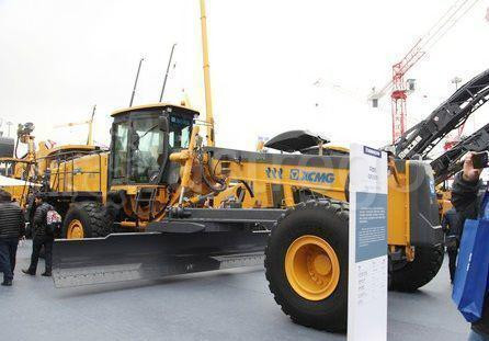 Автогрейдер XCMG GR3505 30 т Краснодар - изображение 1