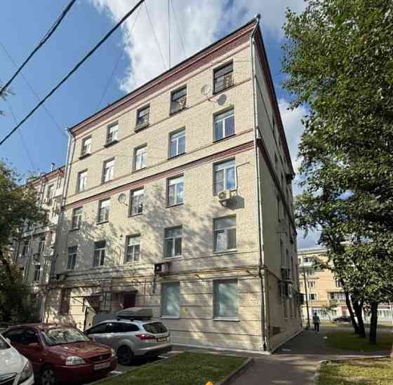 Комната, 34 м2, 3/5 эт. Москва