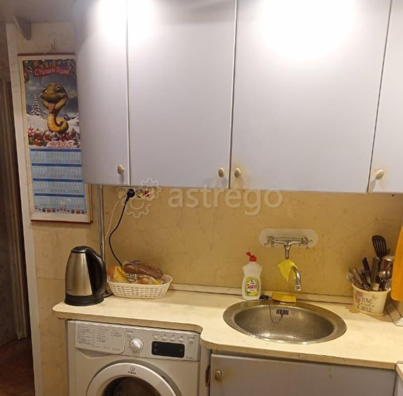 Комната, 50 м2, 2/5 эт. Санкт-Петербург - изображение 6