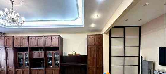 3-комн. квартира, 108.6 м2, 3/5 эт. Санкт-Петербург