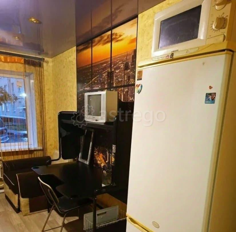 Комната, 15 м2, 1/5 эт. Старый Оскол - изображение 4