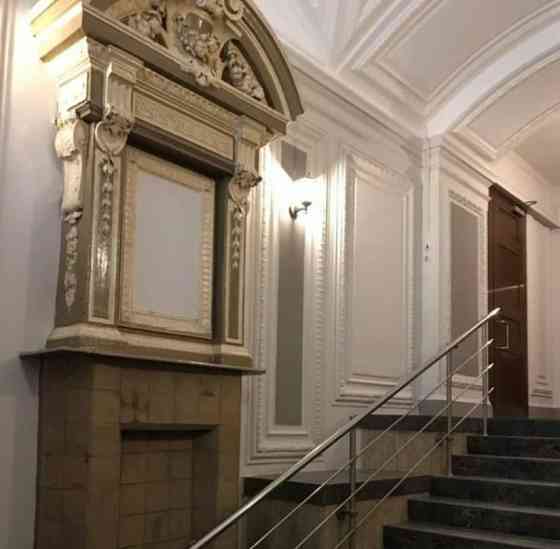 6-комн. квартира, 170.6 м2, 4/4 эт. Санкт-Петербург