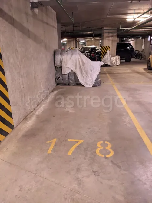 Продам Машиноместо, 30 м2 Санкт-Петербург - изображение 2