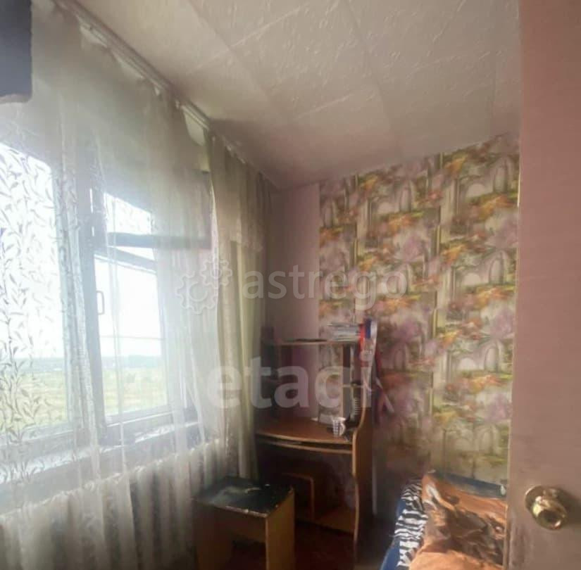 4-комн. квартира, 70.5 м2, 5/5 эт. Белогорск - изображение 5