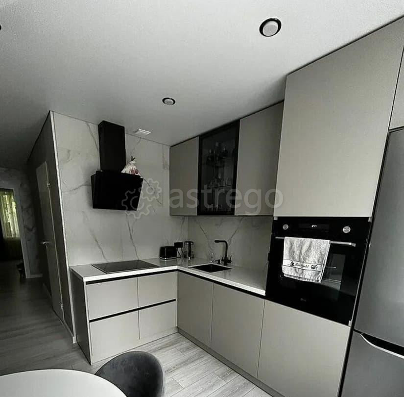 4-комн. квартира, 76 м2, 1/9 эт. Красноярск - изображение 1