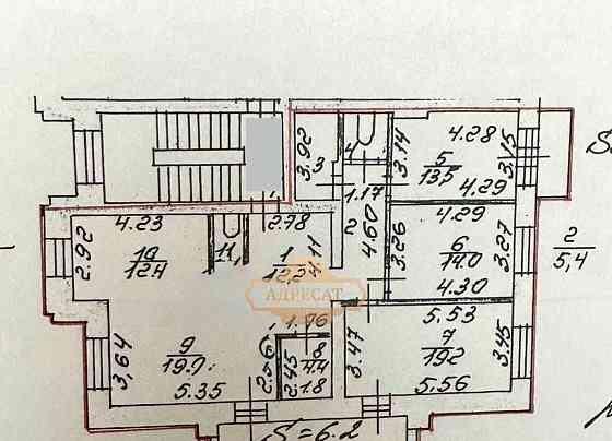 3-комн. квартира, 108.5 м2, 2/5 эт. Санкт-Петербург